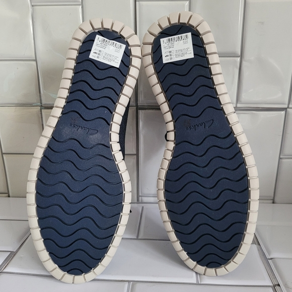 NWOT CLARKS Mens Navy Denim Chukka Boot  main image 3